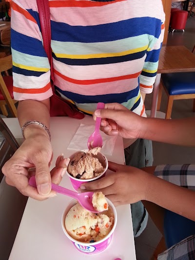 Photos of Baskin Robbin