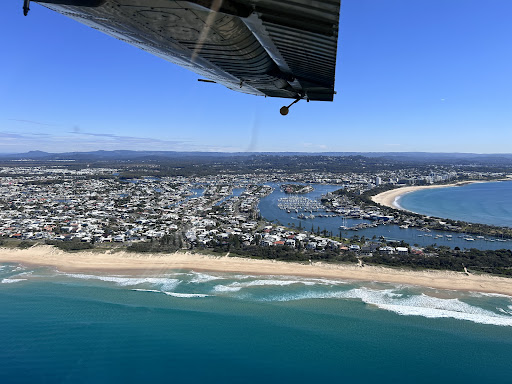 Paradise Seaplanes - Thumbnail