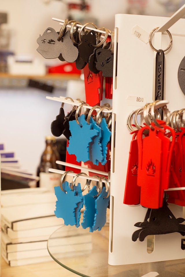 La boutique du futur / Stilic Force.