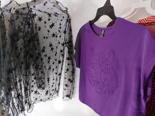 Yalu Boutique and Co Gallery - Mexico