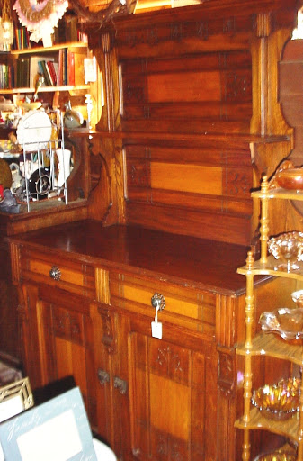 Treasures & Collectibles - Thumbnail