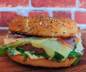 Photo n°7 de Cheesy by Célia (Food truck) à Abbenans (Restauration rapide)