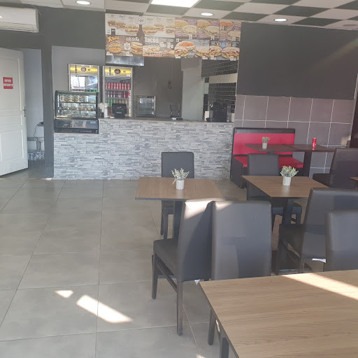 Photo 3 - O' Fast Food