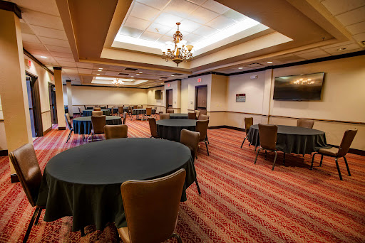 Best Western Plus Cimarron Hotel & Suites - Thumbnail