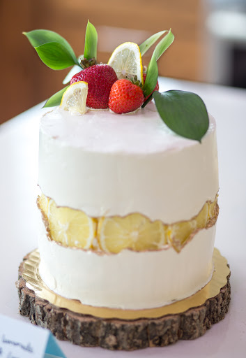 Cute Cakes and Bakes