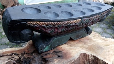 Photos of Antique Gallery, Agate & Lawasan
