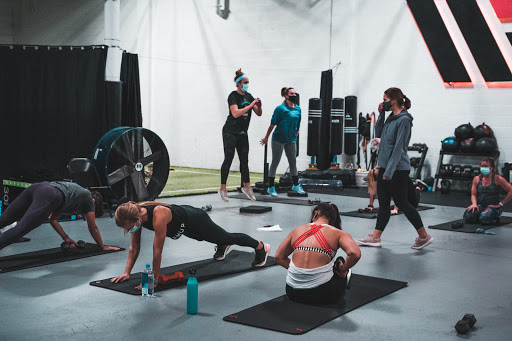 Wonderfly Athletics - Arbutus - Thumbnail