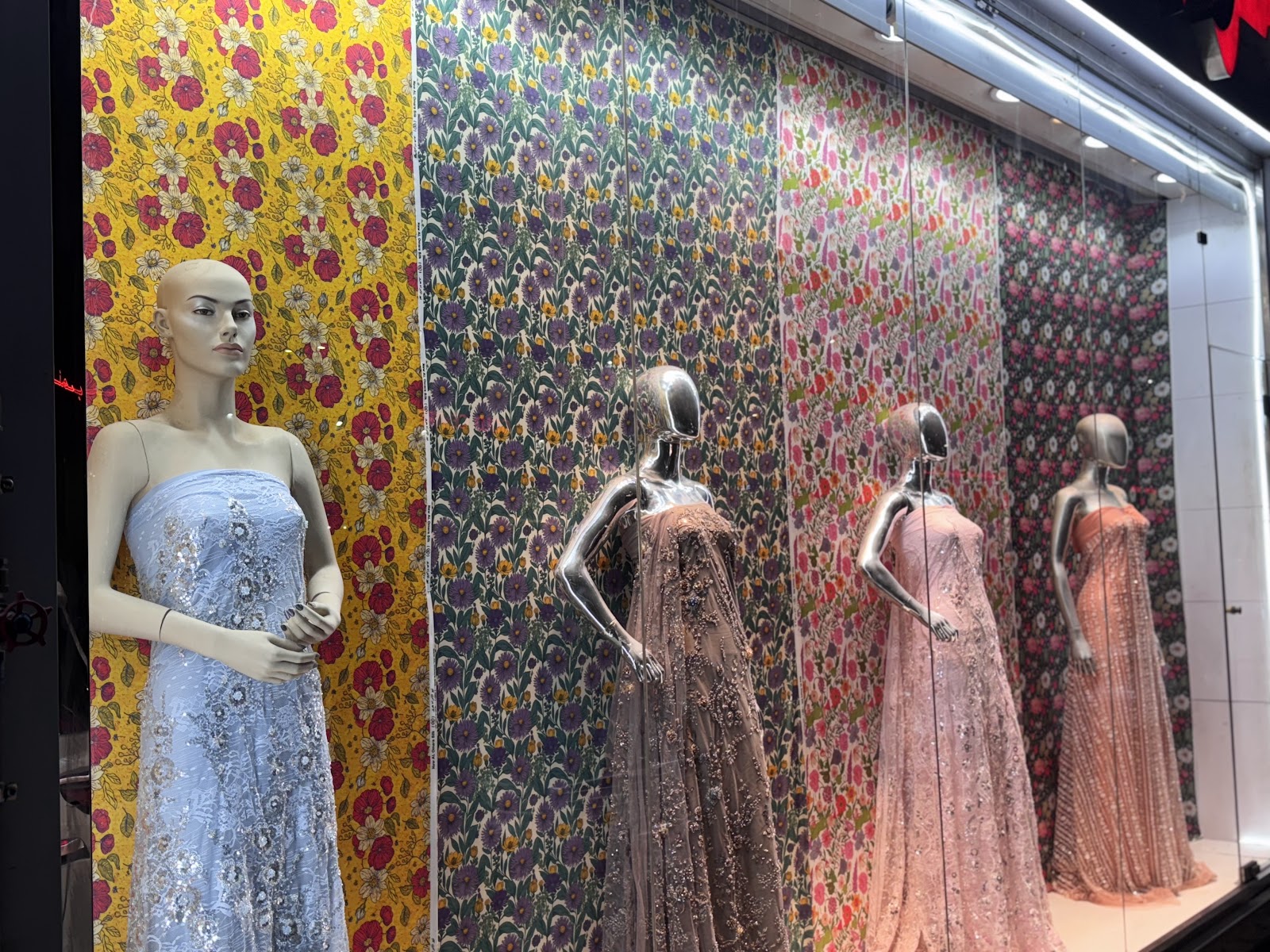 أقمشة الأمراء - صورة 2