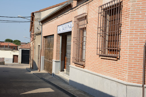 Ayuntamiento de Carmena. - Thumbnail