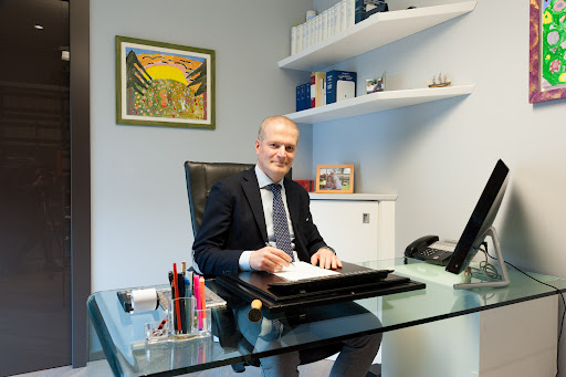 Notaio Giuseppe Di Tuoro