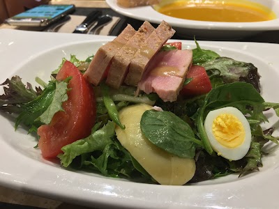 Photos of Agn&egrave;s b. Caf&eacute; LPG
