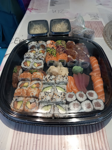 Sexy sushi street food - Thumbnail