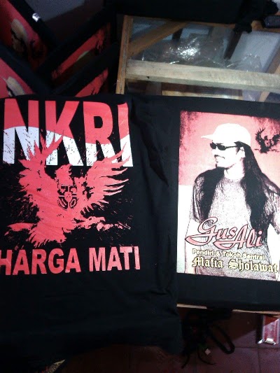 Photos of Agen Kaos Mafia
