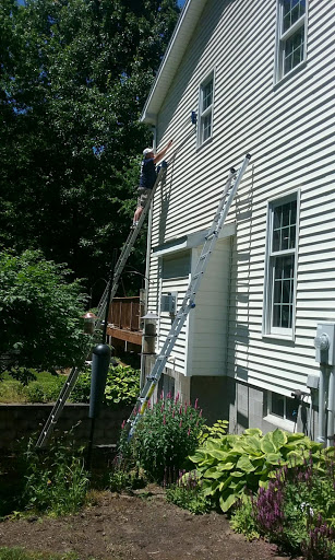 Man Under Pressure - Exterior Cleaning + Pressure Washing