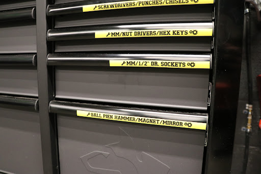 DIY BAY - Visual
