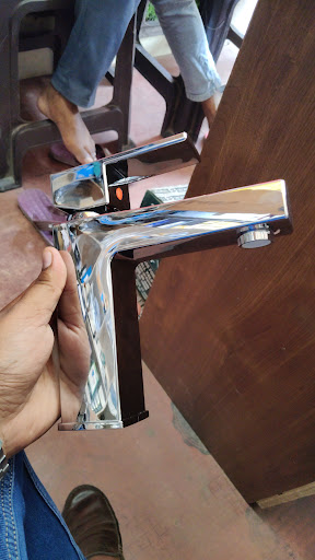 Replacing bath taps updates your bathroom instantly. Choose stylish new taps to match your decor.…