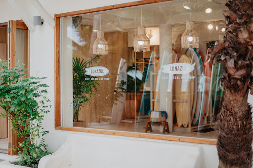 Lunazul Surf School & Shop