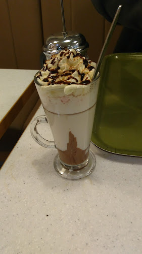 Cafe Mauds - Coffee shop