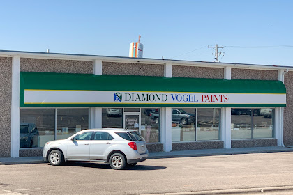 diamond vogel paint store hours