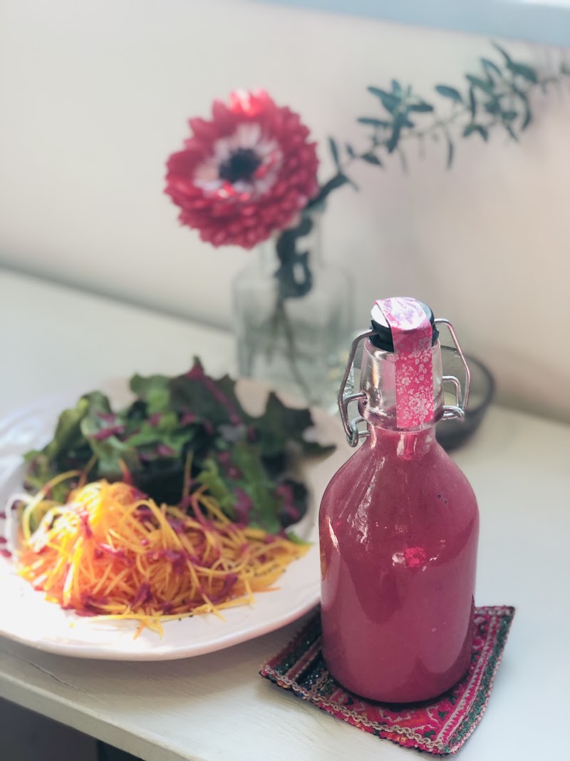 Coworking Cafe InOut