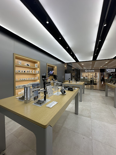 DJI Premium Store Monterrey - Thumbnail