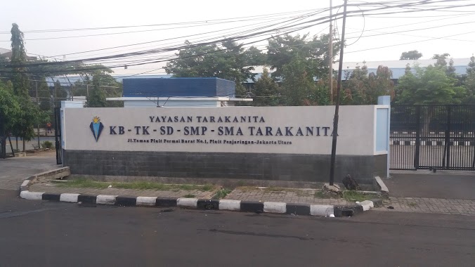 Tk Tarakanita 4 Pluit, Author: Jason Tjokro