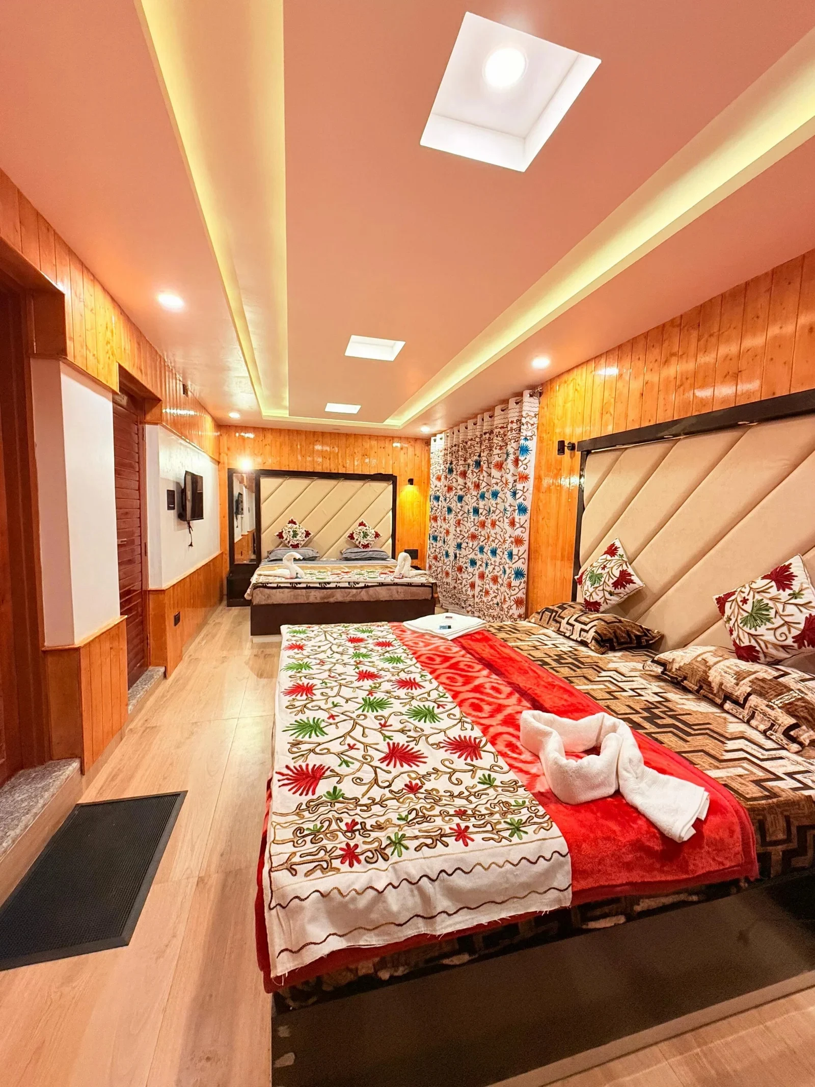 Frosty Hill Resort