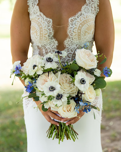 651 STUDIOS & FLORAL DESIGN - Thumbnail