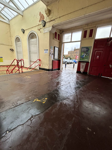 Batley Station - Thumbnail