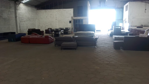 Gran Bodega de Remates de muebles - Thumbnail