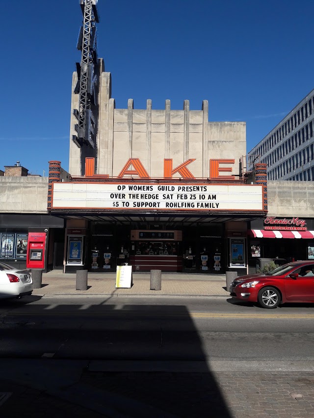 Lake Theatre: Classic Cinemas