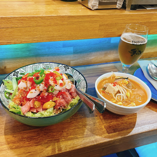 Uri Sushi - Visual