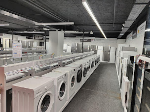 Photo n°9 de DARTY Porto-Vecchio à Porto-Vecchio (Magasin de matériel home-cinéma)