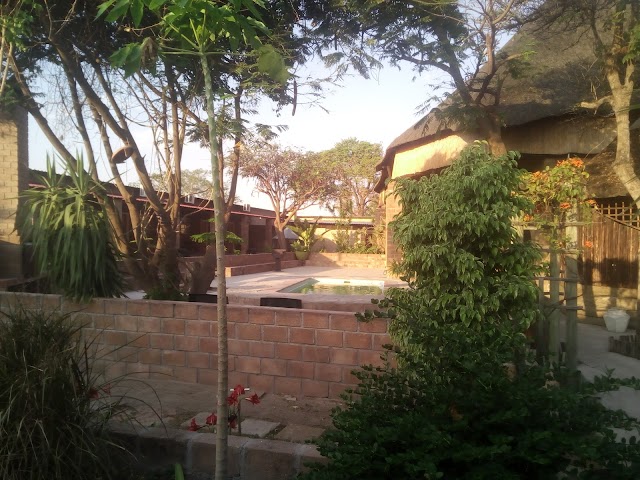 Oshandira Lodge
