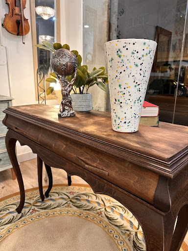 Dekantik Tienda de Muebles Vintage en Mallorca - Thumbnail