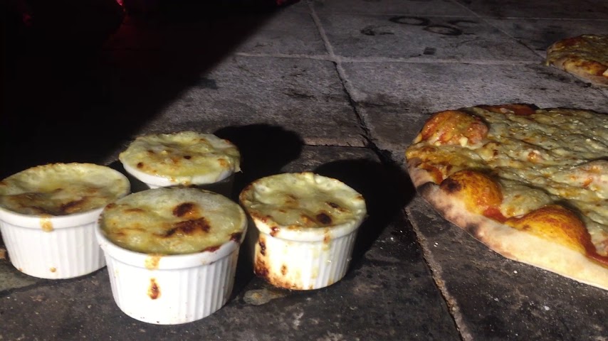 Chapiteau Circus Bar by null