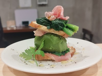 路地裏酒場ゴンポジ