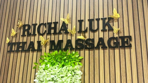 Richa Luk Thai Massage