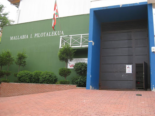 Frontón Municipal - Udal Pilotalekua - Thumbnail