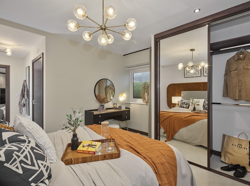 Brentwood Central | Weston Homes photo 2