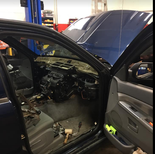 Guaranteed Truck & Auto Repair - Thumbnail