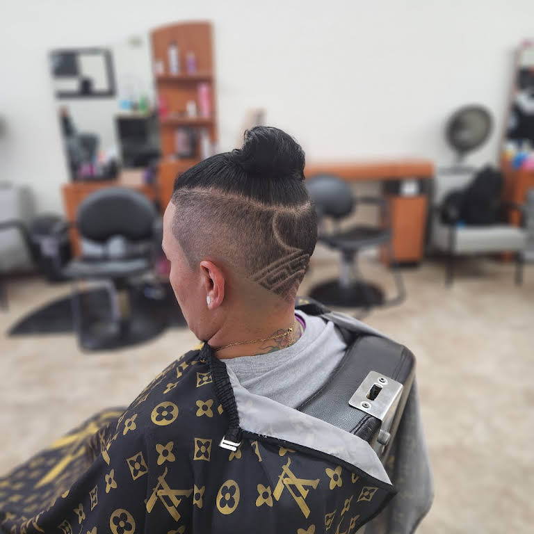 Taylor CUTZ Barber Shop - Barber Shop in Escondido