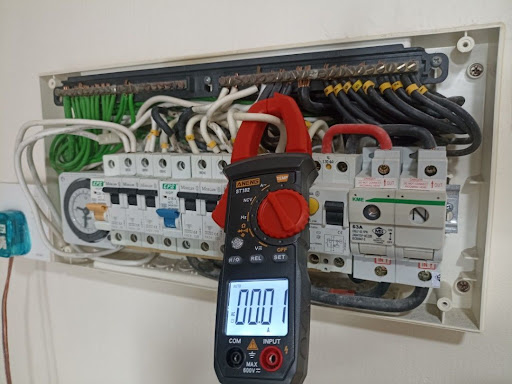 BODRUM ELEKTRİKÇİ - ELEKTRİK TADİLAT, ELEKTRİK ARIZA ONARIM, ELEKTRİK MALZEME SATIŞI