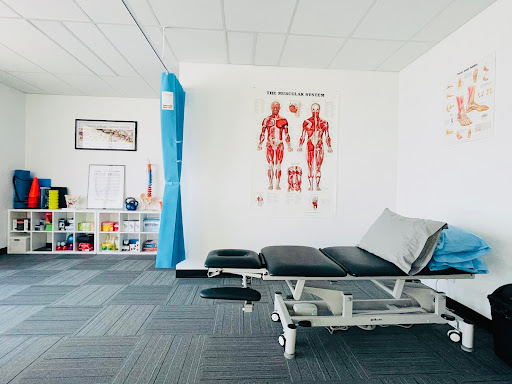 Forward4 Physiotherapy - Visual