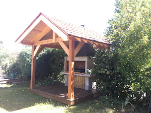 Photo n°20 de Schaeffer Charpente à Grand Bourgtheroulde (Constructeur de terrasses)