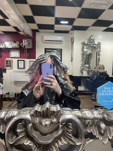 Farah Naz Hairdressing - Thumbnail