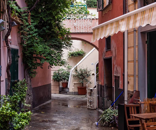 Marina di Ponente Immobiliare Gallery - Italy