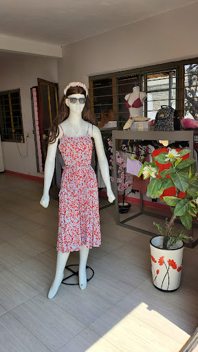 F CH BOUTIQUE Gallery - Mexico