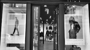 Photo n°2 de Serge Pariente à Paris (Magasin de vêtements)