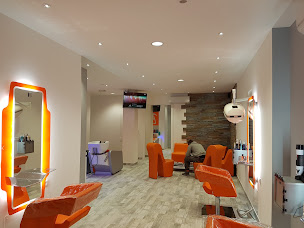 Photo n°19 de BConcept Coiffure à Villeurbanne (Salon de coiffure)